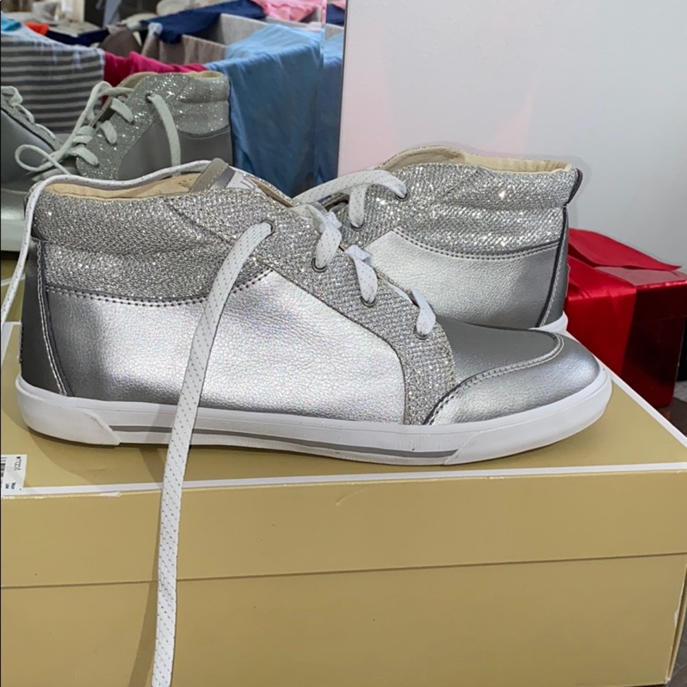 Ugg Sneakers - image 2